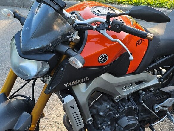 2014 Yamaha MT-09 (FZ-09), оранжевый, 640000 рублей - вид 6