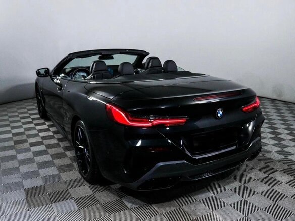 2020 BMW 8 серии 840i xDrive II (G14/G15/G16), чёрный, 9000000 рублей - вид 6