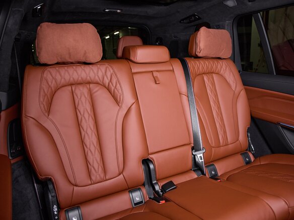 2026 BMW X7 40d I (G07) Рестайлинг, серый, 17925000 рублей - вид 30