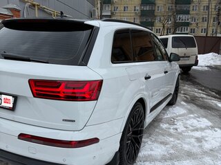 2018 Audi Q7 II (4M), белый, 4300000 рублей, вид 4
