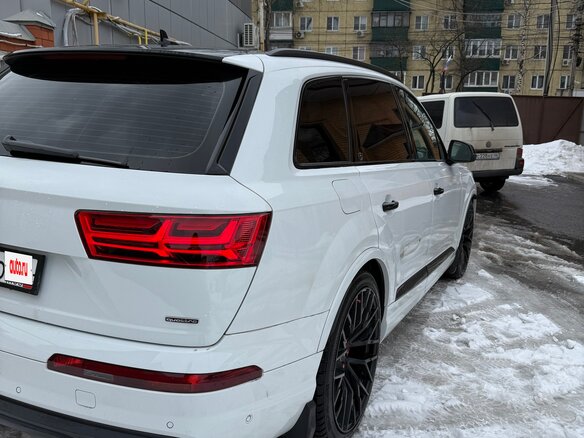 2018 Audi Q7 II (4M), белый, 4300000 рублей - вид 3