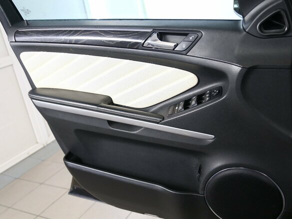 2011 Mercedes-Benz GL-Класс 350 I (X164) Рестайлинг, коричневый, 1980000 рублей - вид 11