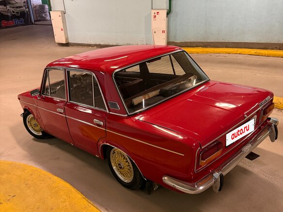 1975 Lada (ВАЗ) 2103, красный - вид 2