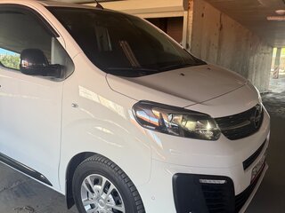 2021 Opel Zafira Life L I, белый, 3300000 рублей, вид 3