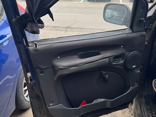 2003 Lada (ВАЗ) 2120 Надежда I Рестайлинг, серебристый, 252000 рублей, вид 5