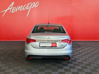 2013 Citroen C4 II, серебристый, 385000 рублей, вид 4