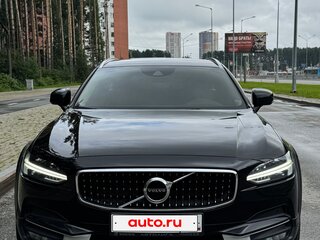 2017 Volvo V90 Cross Country I, чёрный, 3100000 рублей, вид 3