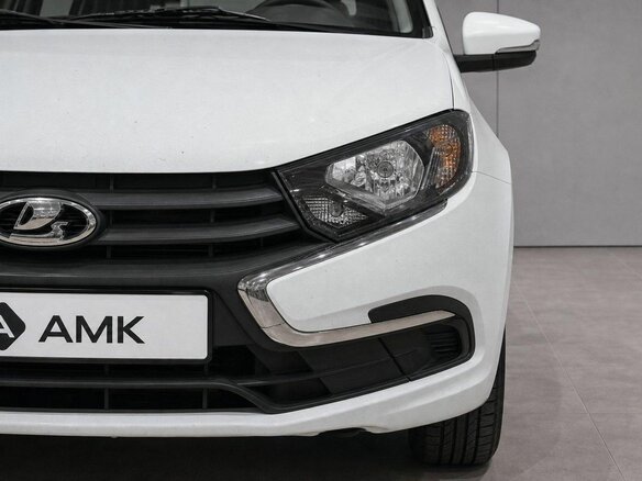2026 Lada (ВАЗ) Granta I Рестайлинг, белый, 1068000 рублей - вид 3
