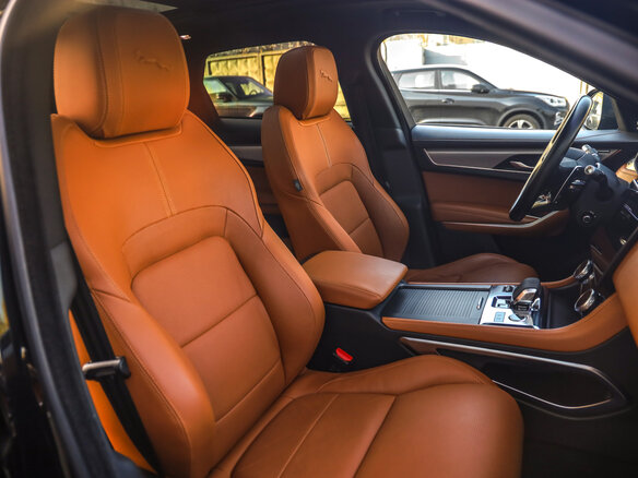 2020 Jaguar F-Pace I Рестайлинг, чёрный, 5199000 рублей - вид 31