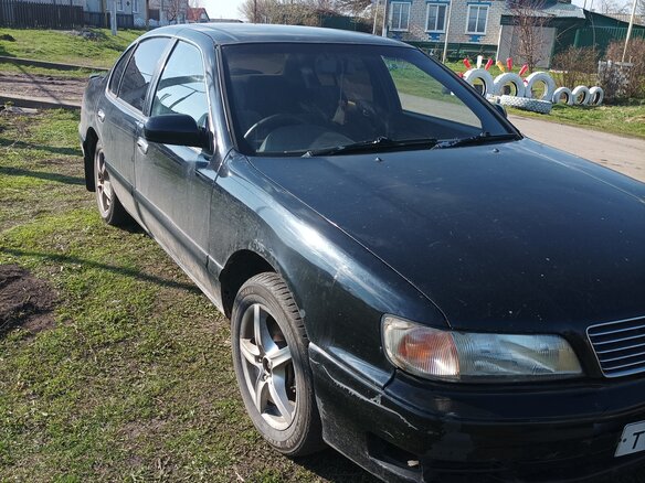 1994 Nissan Cefiro II (A32), чёрный