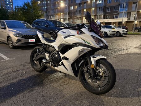2017 Kawasaki ER-6F (Ninja 650R), белый, 650000 рублей, вид 4
