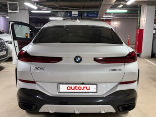 2021 BMW X6 40i III (G06), белый, 7600000 рублей, вид 3