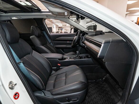 2026 Mazda CX-50, белый, 4770000 рублей - вид 17