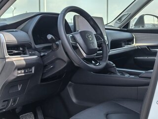 2025 Toyota Grand Highlander, чёрный, 12490000 рублей, вид 5