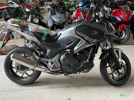 2016 Honda NC 750X, серый, 700000 рублей, вид 1