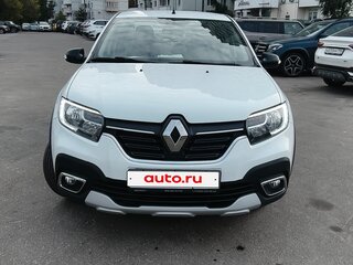 2022 Renault Logan Stepway II Рестайлинг, белый, 1375000 рублей, вид 1