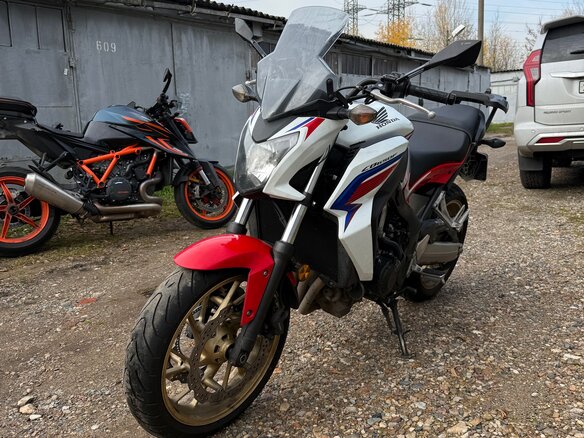 2014 Honda CB 650F, белый, 600000 рублей - вид 5