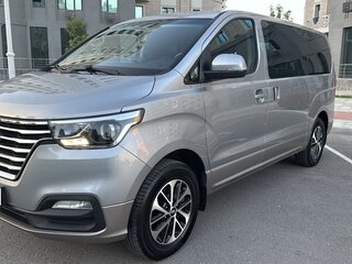 2020 Hyundai Grand Starex I Рестайлинг 2, серый, 2999999 рублей, вид 4