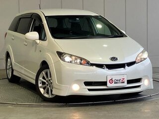 2012 Toyota Wish II Рестайлинг, белый, 1300001 рублей, вид 2