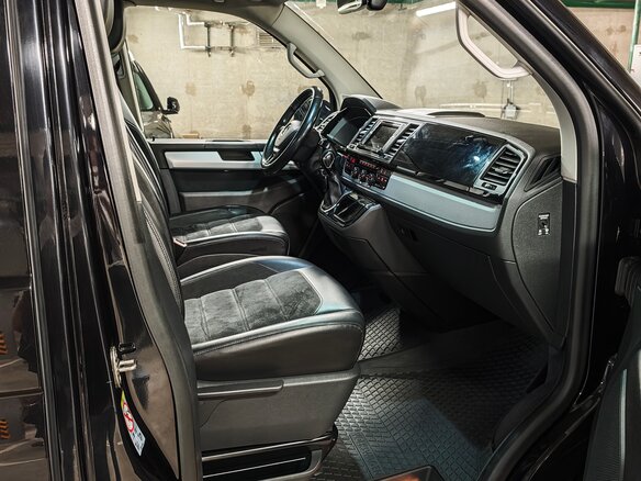 2017 Volkswagen Multivan T6, чёрный - вид 13