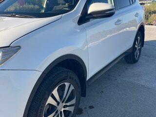 2014 Toyota RAV4 IV (XA40), белый, 1500000 рублей, вид 3