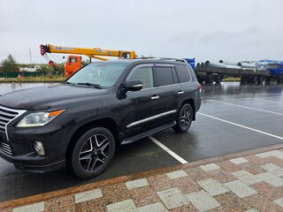 2012 Lexus LX 570 III Рестайлинг, чёрный, 4300000 рублей, вид 3