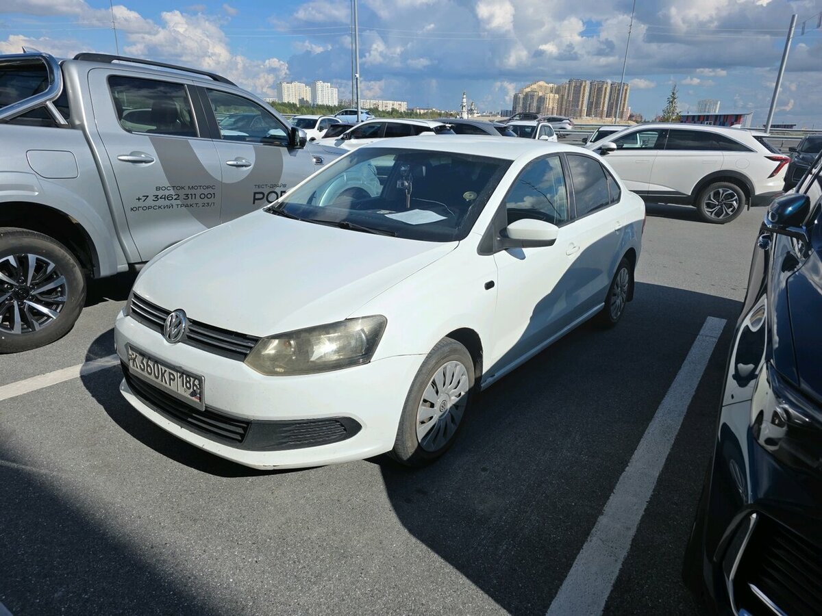 Открыть фотографии: Volkswagen Polo V