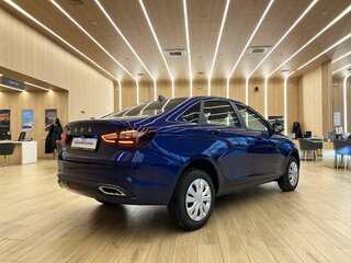 2026 Lada (ВАЗ) Vesta I Рестайлинг (NG), синий, 1705000 рублей, вид 5