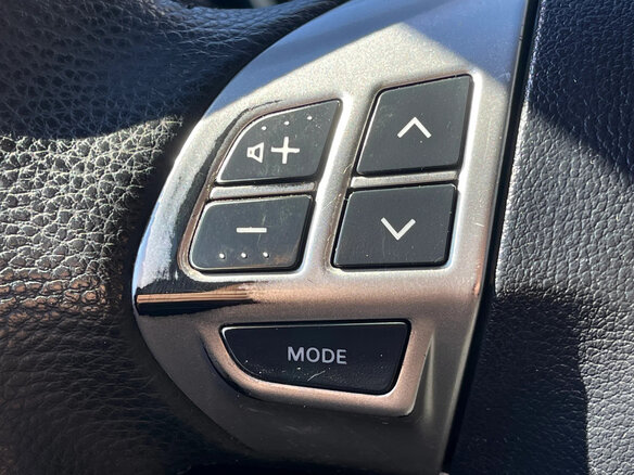 2011 Mitsubishi Lancer X Рестайлинг, серебристый, 629000 рублей - вид 13