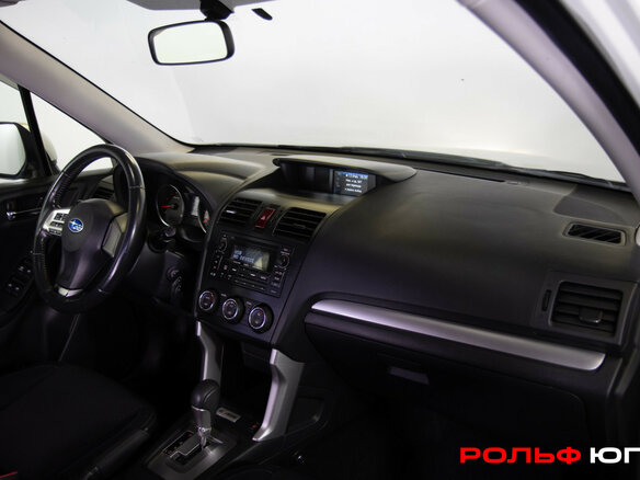 2014 Subaru Forester IV, белый, 1458000 рублей - вид 6
