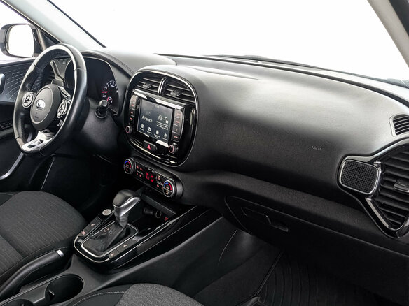 2020 Kia Soul III, белый, 1750000 рублей - вид 12