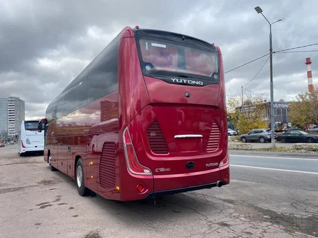 2026 Yutong ZK6128H, красный, 17900000 рублей, вид 3
