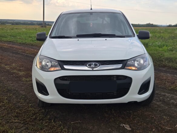 2016 Lada (ВАЗ) Kalina II, белый, 510000 рублей