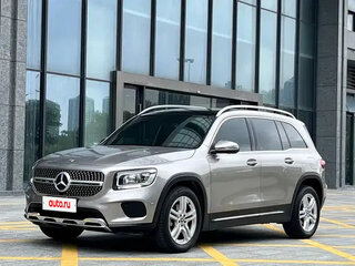 2020 Mercedes-Benz GLB 180 I (X247), серебристый, 2243099 рублей, вид 1