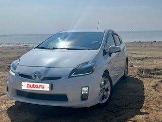 2009 Toyota Prius III (XW30), белый, 1300000 рублей, вид 5