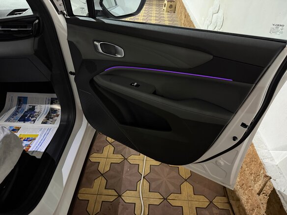 2026 Geely Boyue REV 50 kWh, белый, 2240000 рублей - вид 26