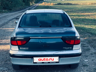2001 Renault Megane I Рестайлинг, серебристый, 249000 рублей, вид 5