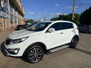 2013 Kia Sportage III, белый, 1550000 рублей, вид 1