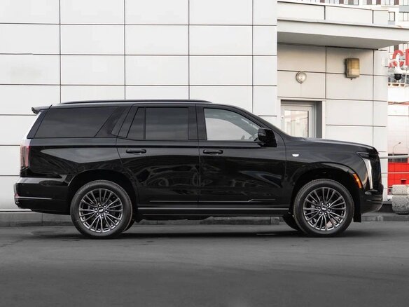 2025 Cadillac Escalade V Рестайлинг, чёрный, 21990000 рублей - вид 3