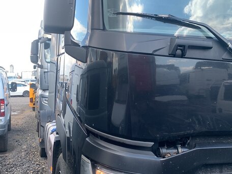 2018 Renault T-Series, чёрный, 6835000 рублей, вид 2