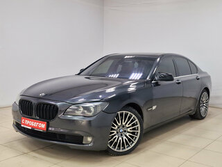 BMW 7 серии 740i V (F01/F02/F04)