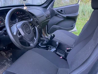 2012 Chevrolet Niva I Рестайлинг, серый, 400000 рублей, вид 4