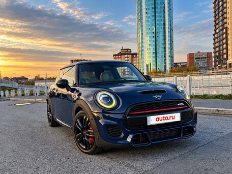 2018 Mini Hatch JCW III (F55/F56) Рестайлинг, синий, 2650000 рублей, вид 2