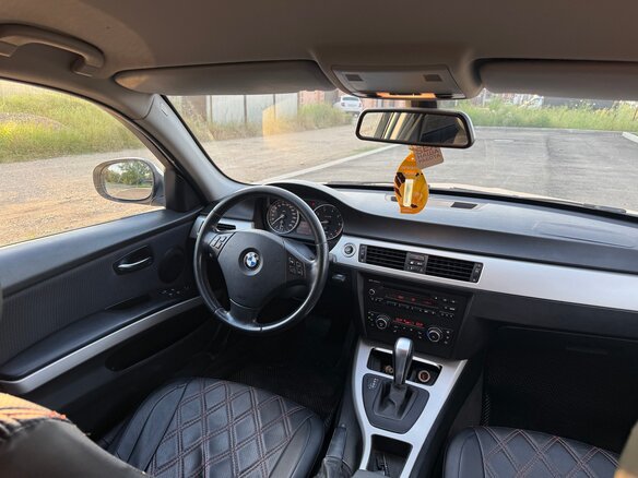 2011 BMW 3 серии 318i V (E90/E91/E92/E93) Рестайлинг, белый - вид 7