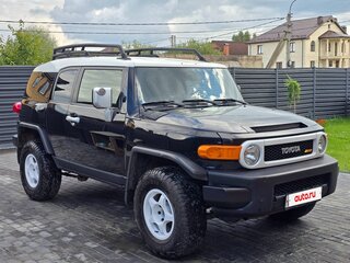 2011 Toyota FJ Cruiser, чёрный, 2500000 рублей, вид 3