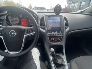 2013 Opel Astra GTC J Рестайлинг, чёрный, 790000 рублей, вид 2