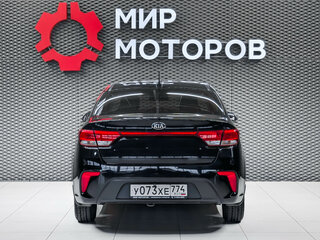 2018 Kia Rio IV, чёрный, 1030000 рублей, вид 5