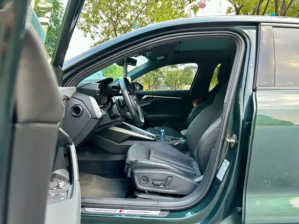 2021 Audi A3 Sportback 35 TFSI IV (8Y), зелёный, 1780084 рублей - вид 12