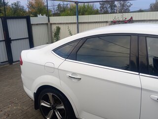 2010 Ford Mondeo IV, белый, 665000 рублей, вид 3
