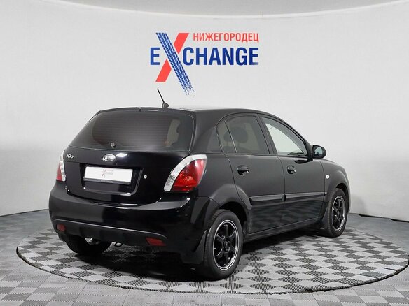 2010 Kia Rio II Рестайлинг, чёрный, 579000 рублей - вид 4